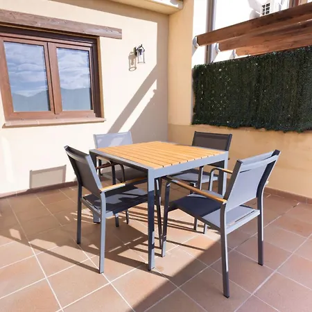 El Sueno Del Buho 1. Adaptado, Chimenea Y Terraza * Бесейте